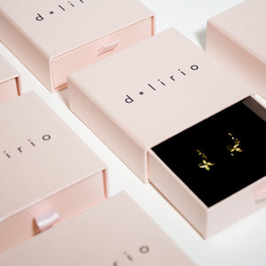 D lirio Collar Ovo Amor propio Grandes descuentos