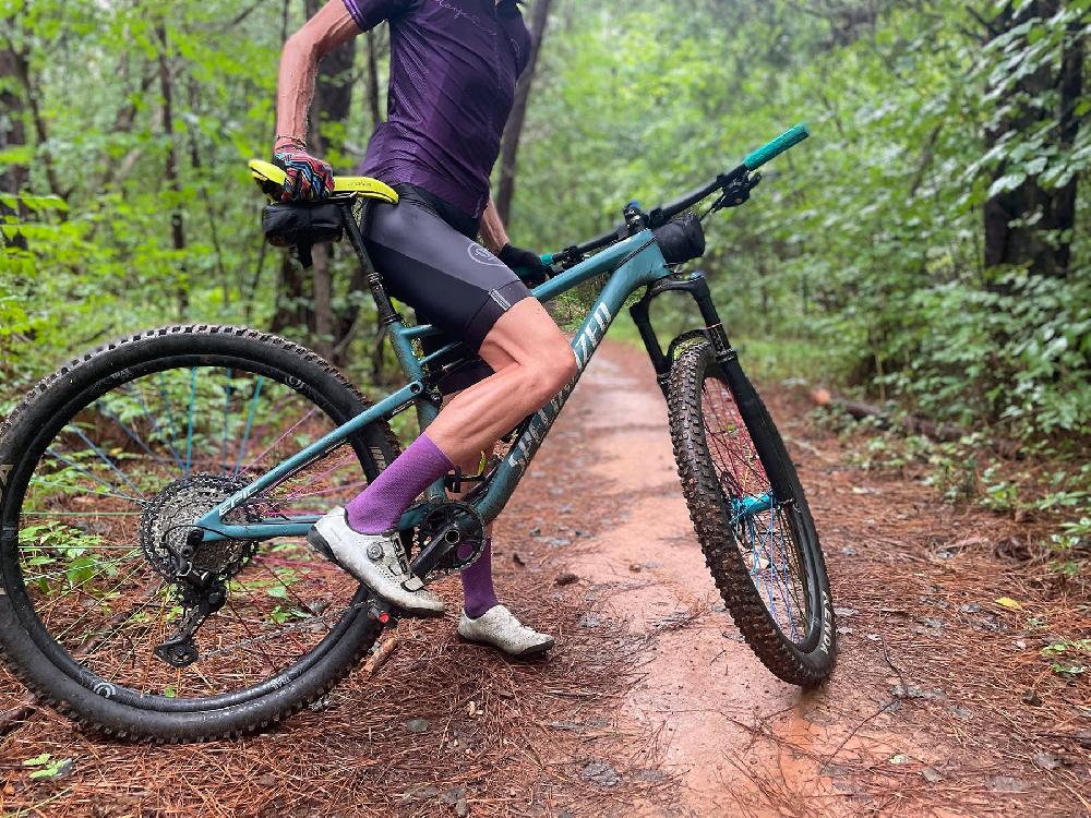 Defeet Sub360 Evo Mont Ventoux 6" Match My Kit Solo hoy