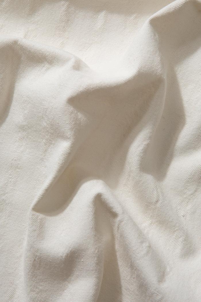 Edmmond studios GIORGOS SHORT SLEEVE OFF WHITE Liquidación