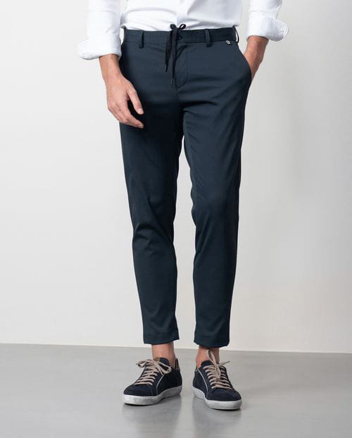 Etiem Pantalón chino sport de cordón goma y trabillas en tejido técnico elástico Liquidación
