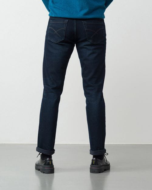 Etiem Tejano azul-negro elástico slim fit con lavado zonas y bigotes Libre de impuestos