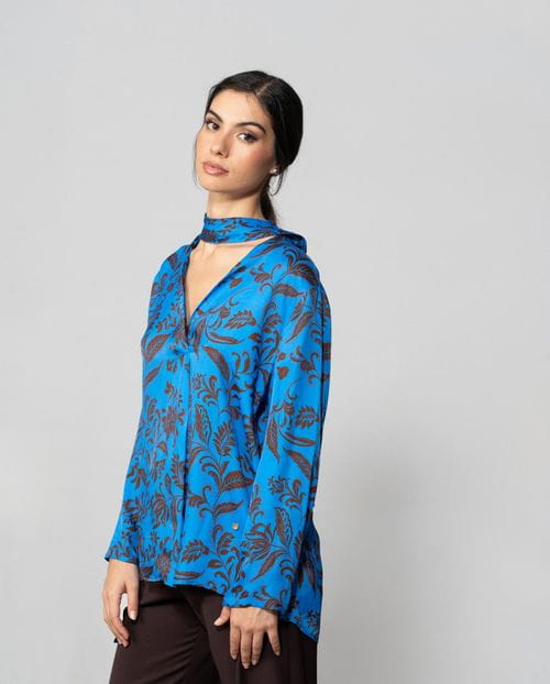 Etiem Blusa escote pico estampada Rebajas online