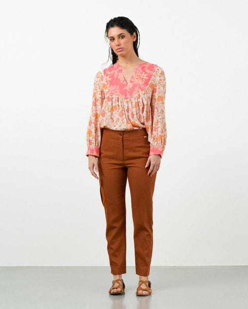 Etiem Pantalón estilo cargo de lino-viscosa con bolsillo de parche contrastado En oferta