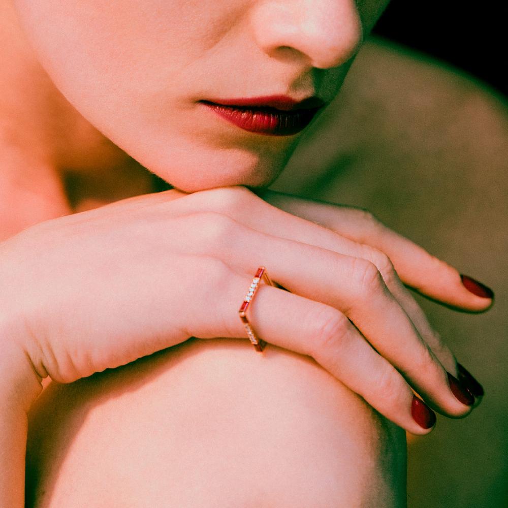 Gold&roses Anillo Square I am Red Devoluciones gratuitas