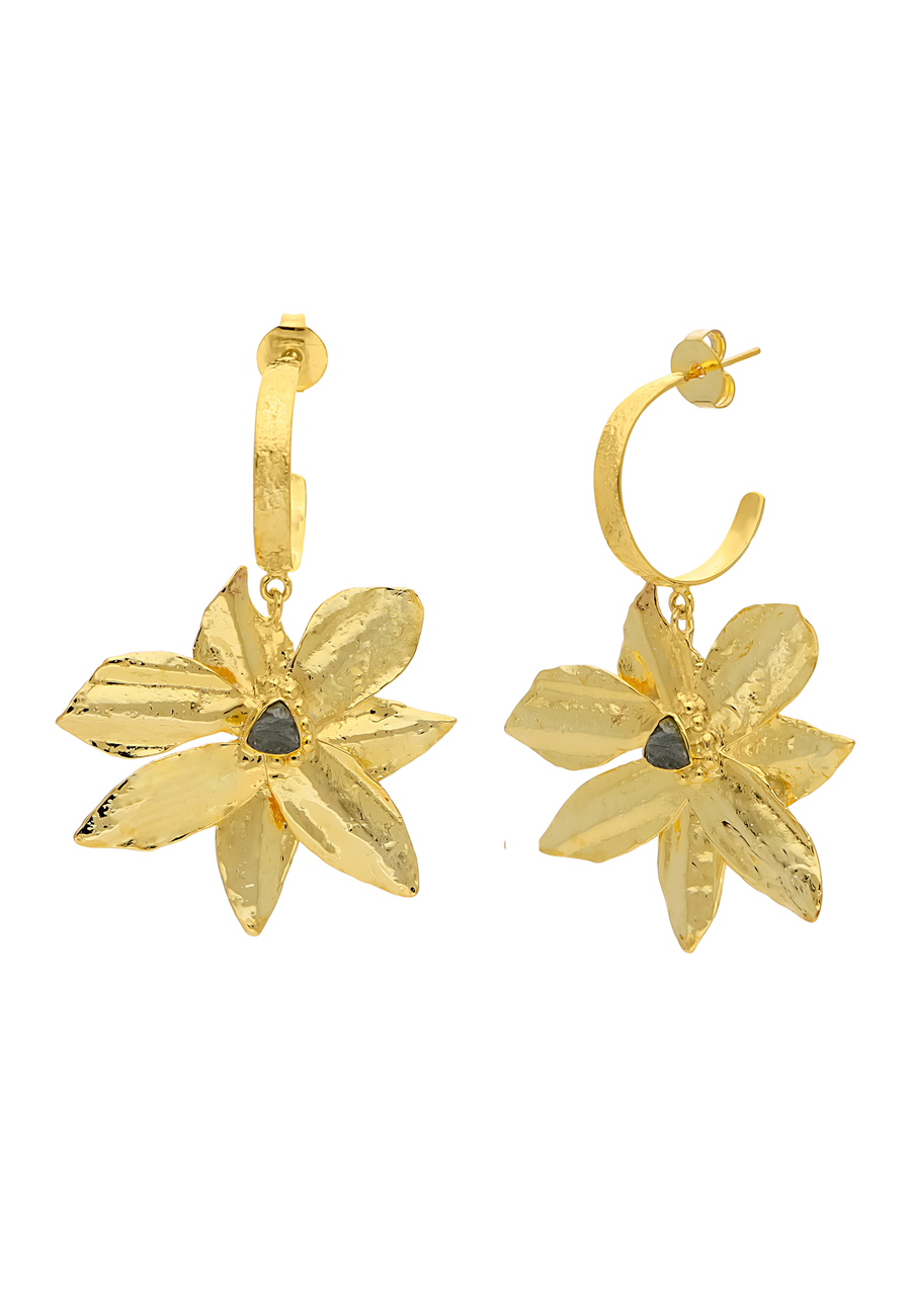 lavani Aros Lotus Flower Dorado