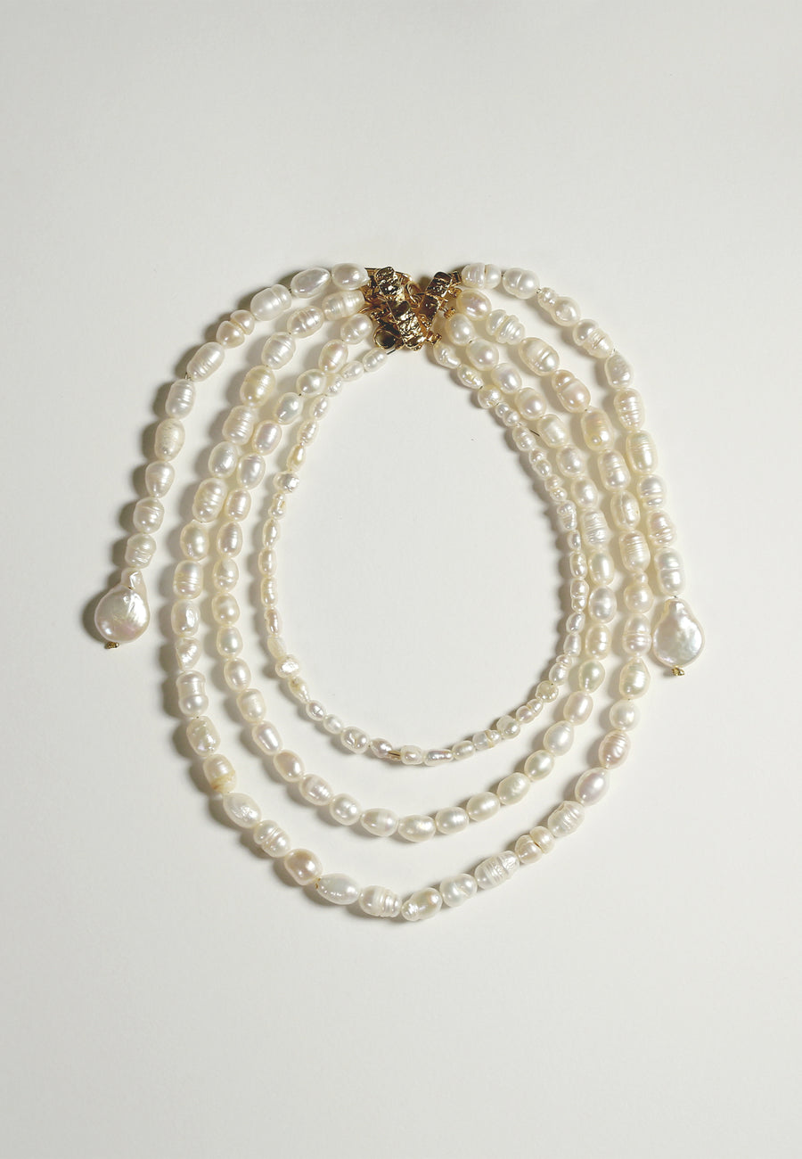 lavani Collar triple Cyra Perlas Envío gratis