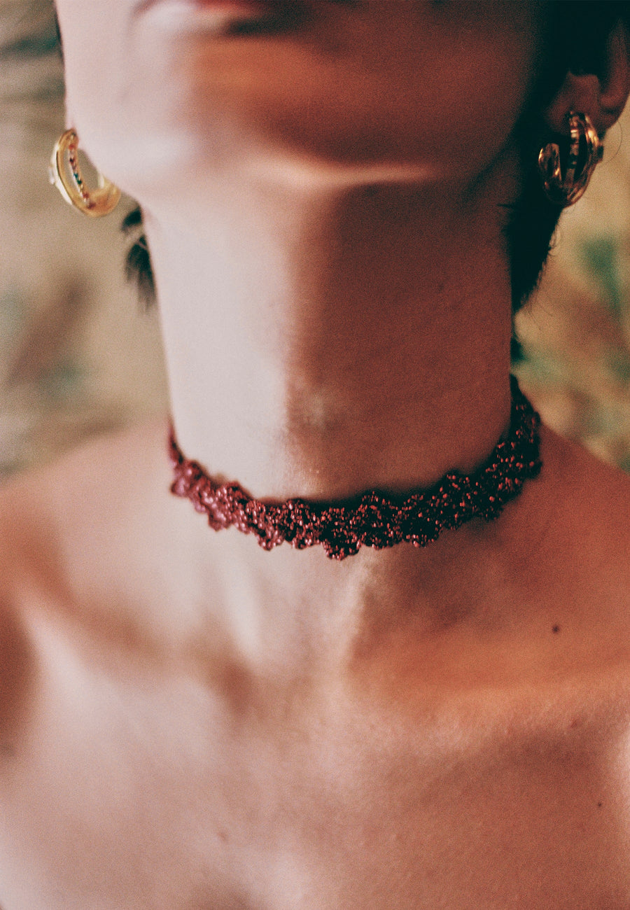 lavani Choker Spike Pitiusas Rojo Promoción por tiempo limitado