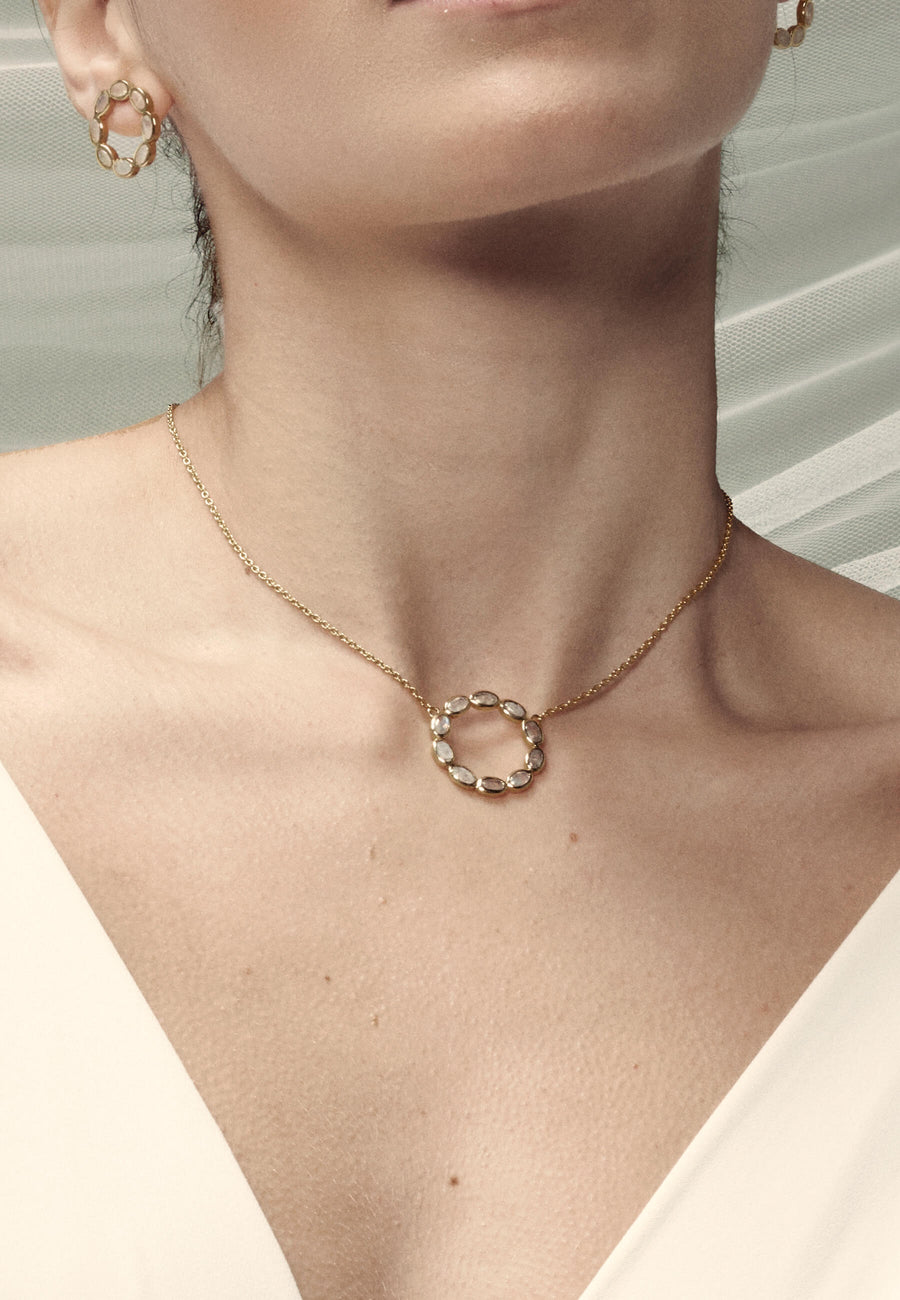 lavani Choker Karma Piedraluna En oferta
