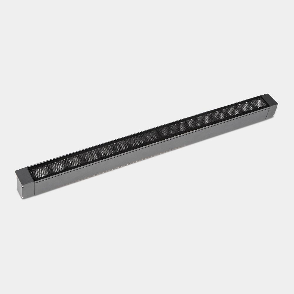 leds c4 Cube Linear Comfort Outlet