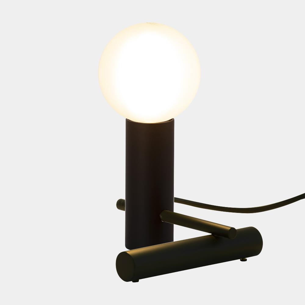 leds c4 Nude Table Lamp Envío gratis