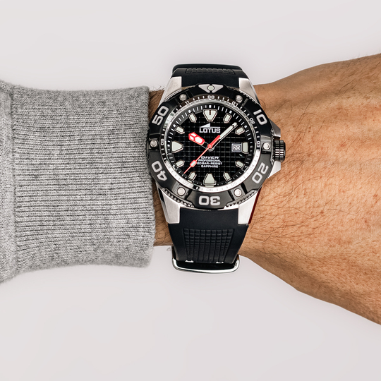 lotus RELOJ LOTUS DIVER 18927/D NEGRO CORREA DE CAUCHO HOMBRE 2025