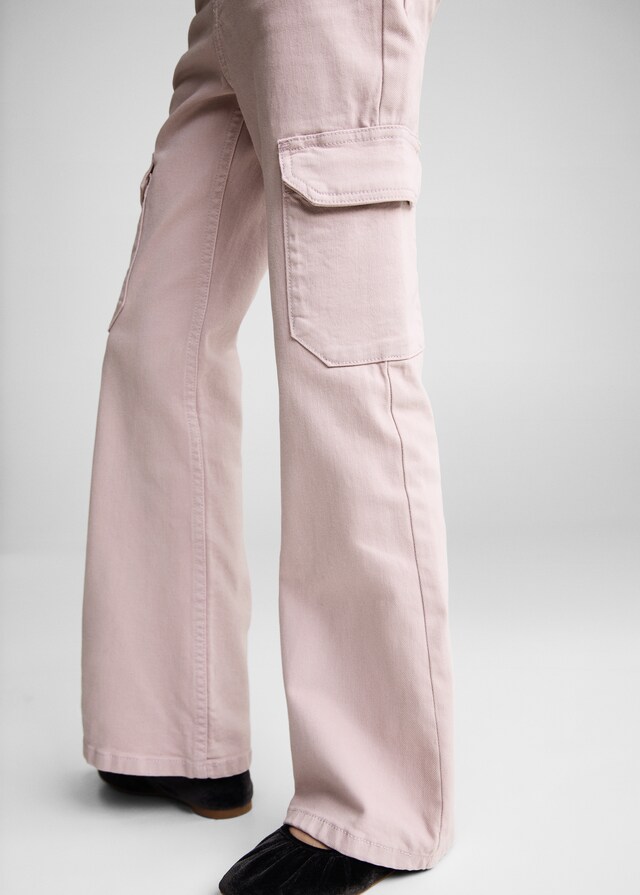 mango Jeans flare cargo Promoción trimestral