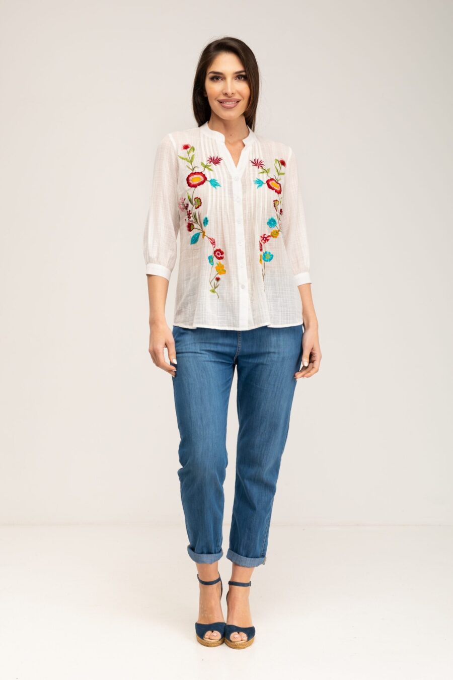 peace&love by calao BLUSA LISA CON BORDADOS