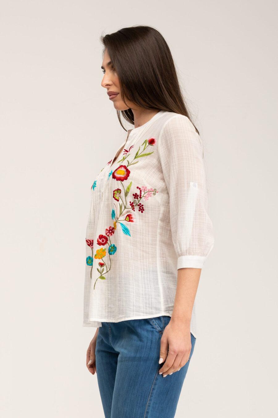 peace&love by calao BLUSA LISA CON BORDADOS Descuentos del mes