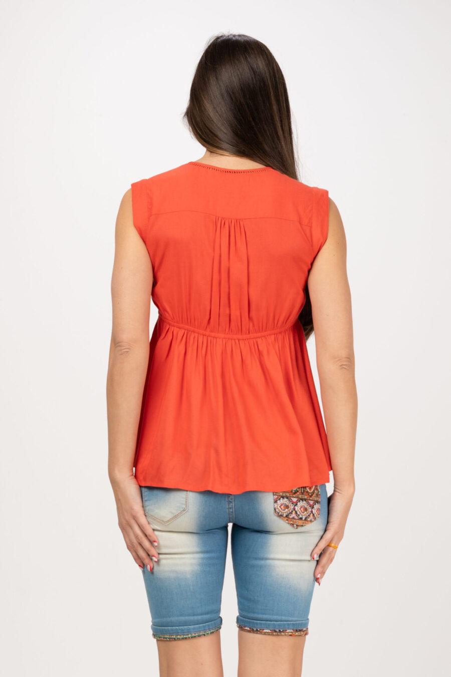 peace&love by calao BLUSA CORTA SIN MANGAS SOBRE TEJIDO Último día