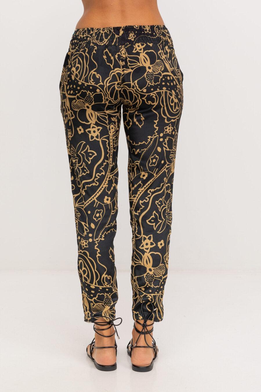 peace&love by calao PANTALON ESTAMPADO LARGO Precio de fábrica