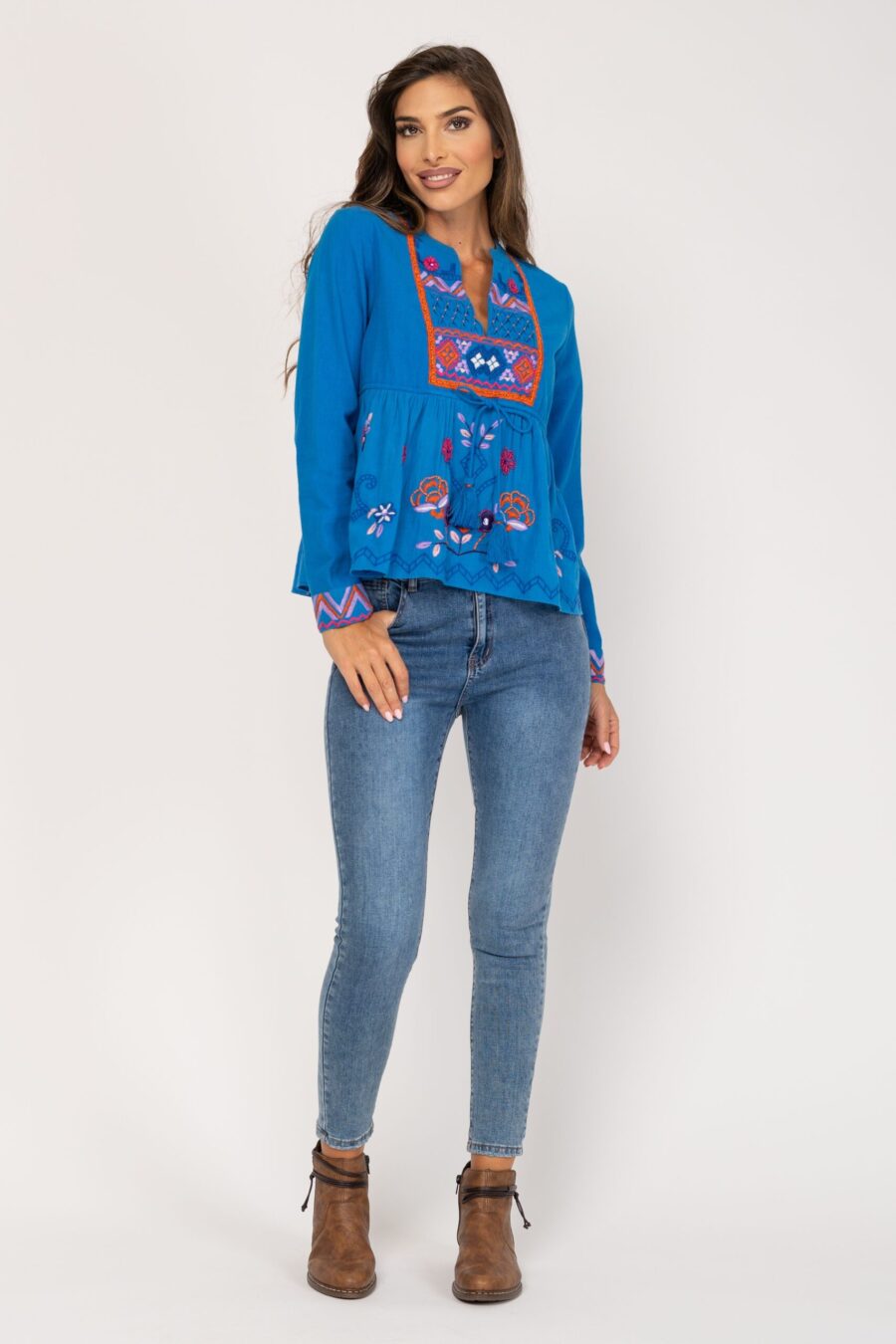 peace&love by calao BLUSA LISA CON BORDADOS PR8196B Precios de Black Friday