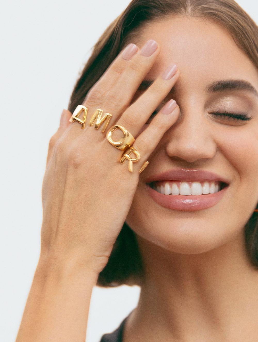 singularu Anillo Personalizado Letter Signet Baño Oro Últimos 3 días