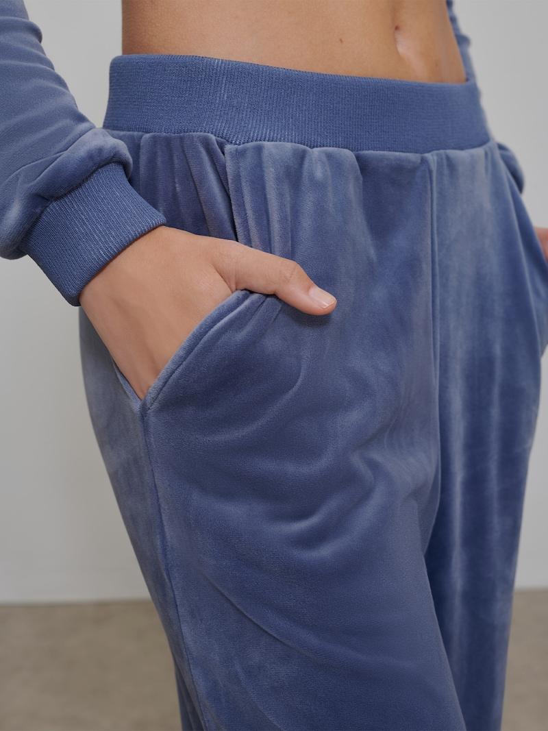 sinned x about you Loosefit Pantalón 'Candle Lite Glow' florence by mills exclusive for ABOUT YOU en Azul Violaceo Últimos 2 días