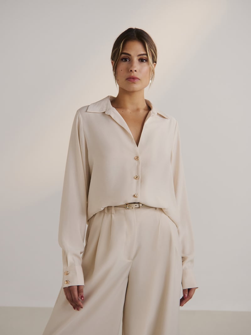 sinned x about you Blusa 'Hanni' Guido Maria Kretschmer Women en Crema Oferta especial