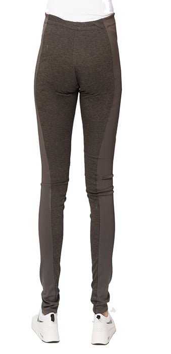 susana escribano Leggins perfectas con deportivas ÚLTIMAS EDICIONES