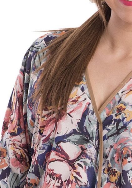 susana escribano Blusa cruzada con vivo. De colores