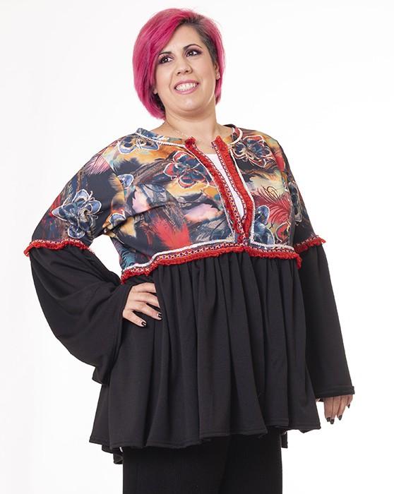 susana escribano Chaqueta con rizo en el bajo