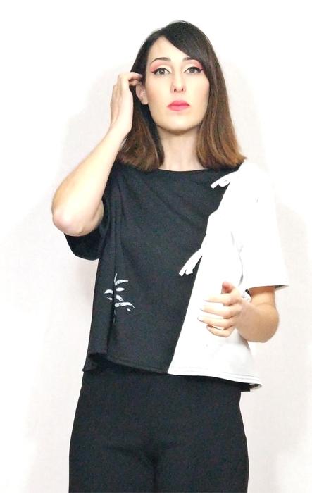 susana escribano Camiseta negra y blanca de mujer Venta caliente