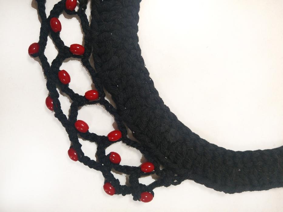 susana escribano Collares de ganchillo. Regalo San Valentin Outlet