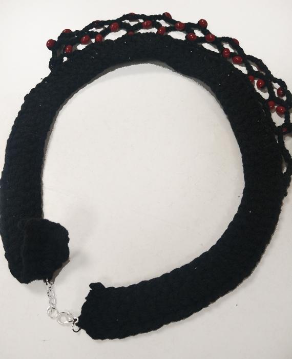 susana escribano Collares de ganchillo. Regalo San Valentin Outlet