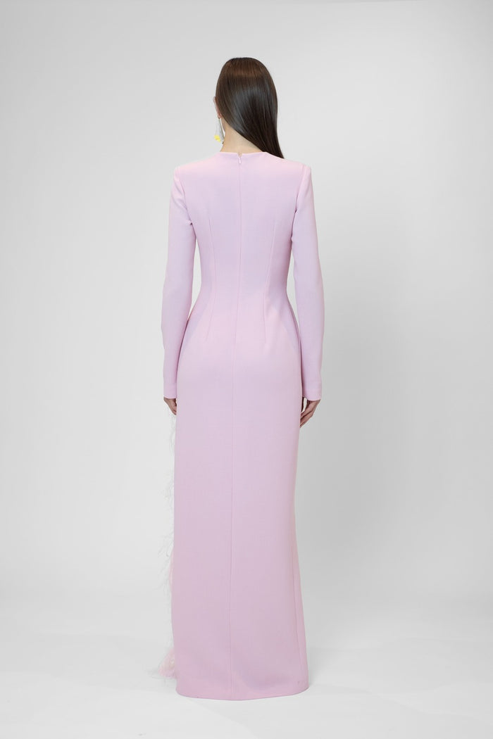 the 2nd skin co. Vestido largo con abertura lateral con plumas COMPRAR AHORA