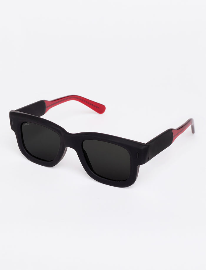 tiwi NICO Rubber Black / Red Temples Envío gratis