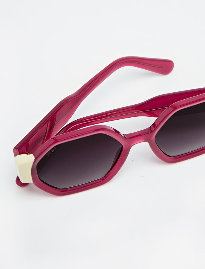 tiwi VALETTE Shiny Cherry Ahorra y exporta