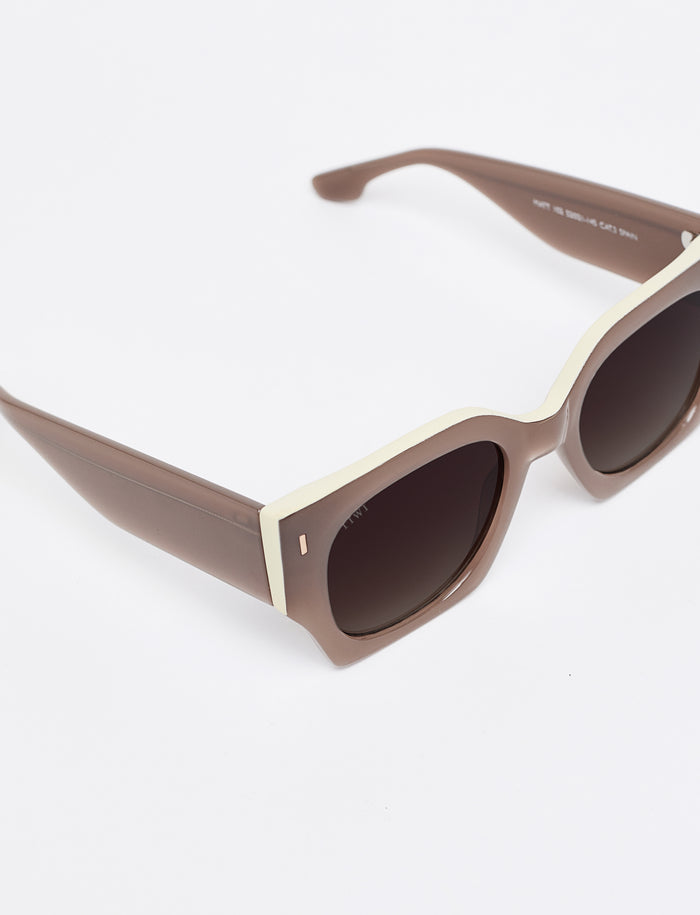 tiwi MATT Shiny Coconut/Beige Topline Liquidación