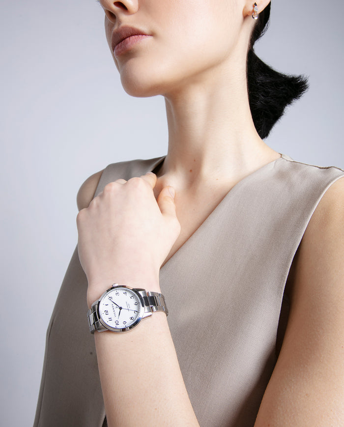 viceroy Reloj de acero con esfera blanca y agujas azules 2025