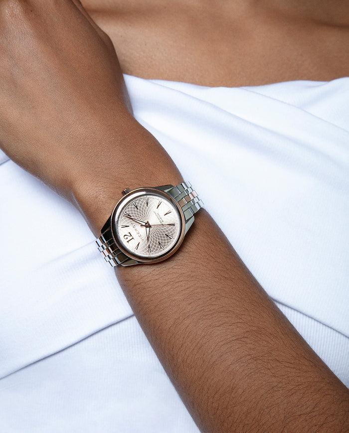 viceroy Reloj caja bicolor de acero e Ip rosa 5 atm y brazalete bicolor de acero e Ip rosa con movimiento cuarzo Libre de impuestos
