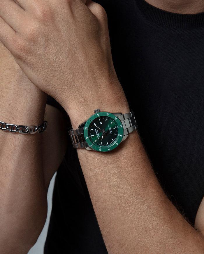 viceroy Reloj caja de acero con bisel cerámico verde 5 atm y brazalete acero con movimiento cuarzo Los más vendidos