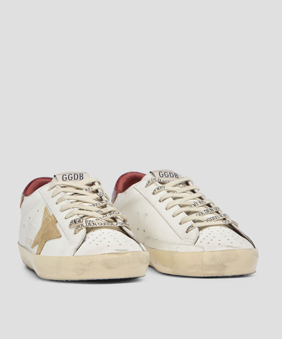 Golden Goose Deluxe Brand Tenis casuales Super-Star Classic en piel vacuna Hombre Solo queda un día