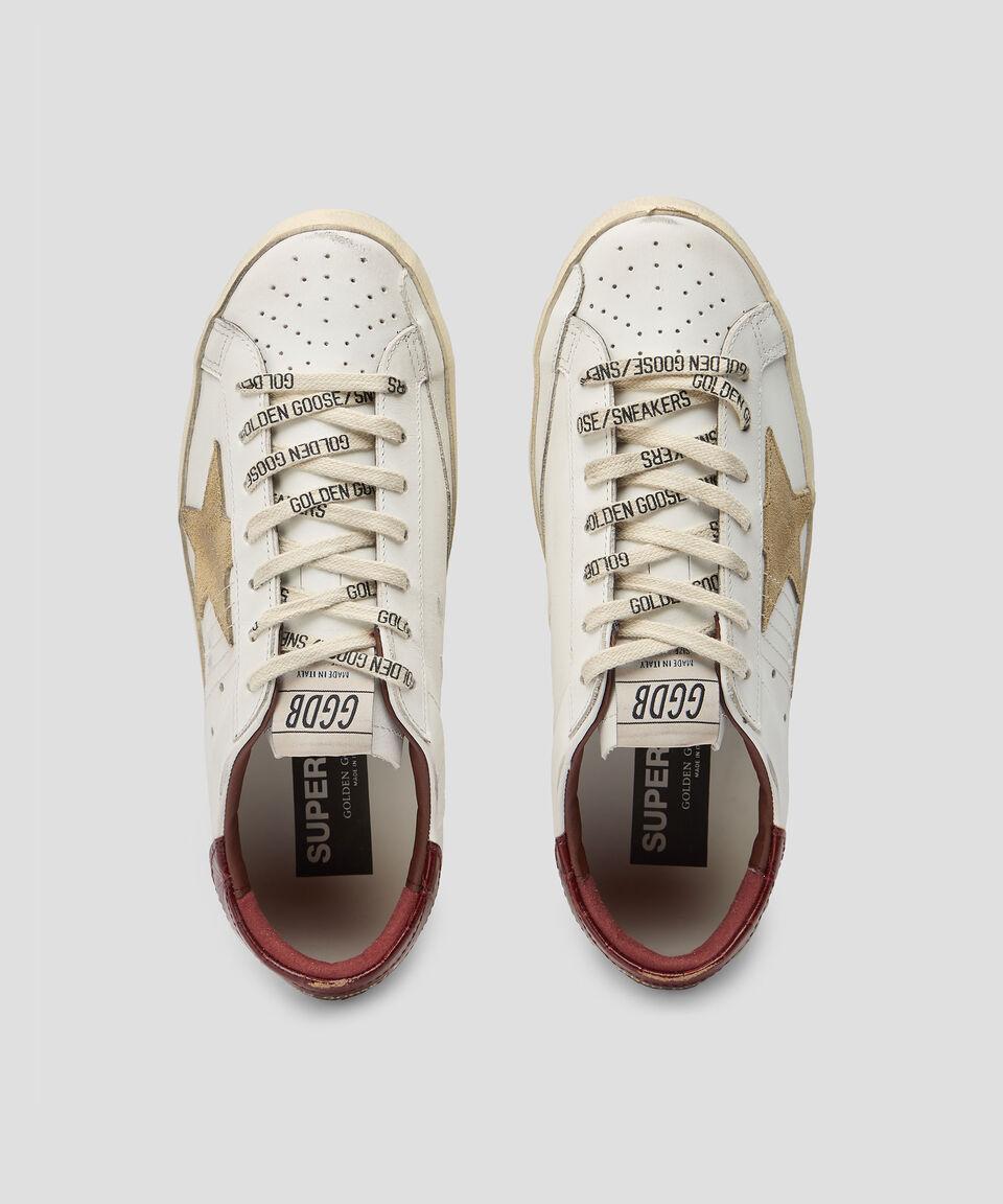 Golden Goose Deluxe Brand Tenis casuales Super-Star Classic en piel vacuna Hombre Solo queda un día