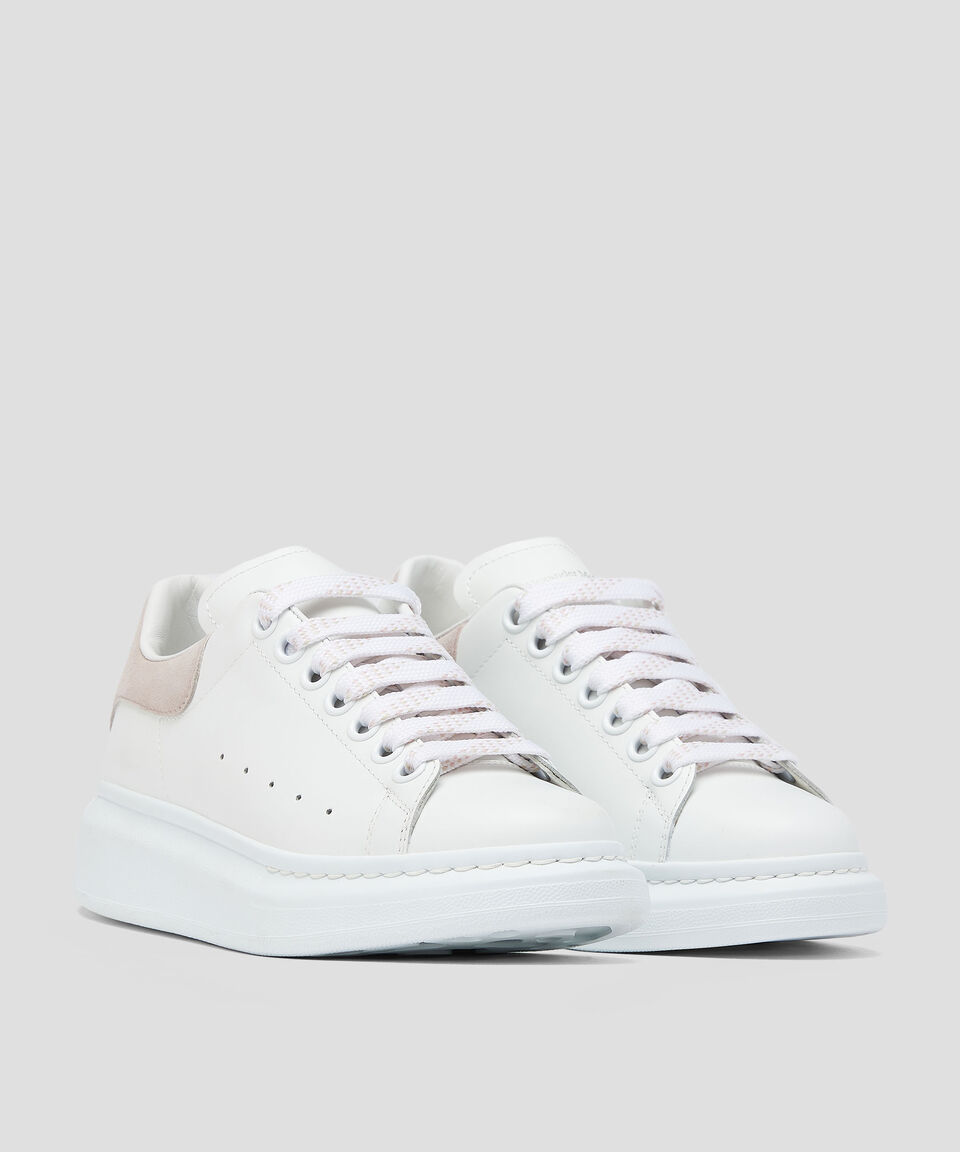 McQueen Tenis casuales con plataforma Larry en piel blancos Mujer Solo queda un día