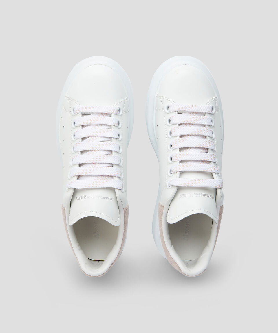 McQueen Tenis casuales con plataforma Larry en piel blancos Mujer Solo queda un día