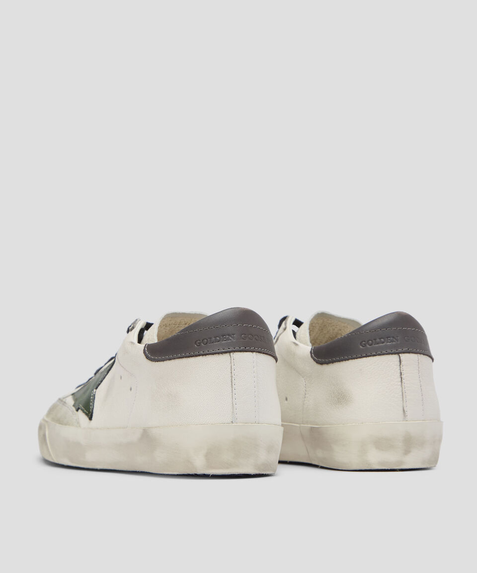 Golden Goose Deluxe Brand Tenis casuales Super-Star en piel vacuna Hombre Solo hoy