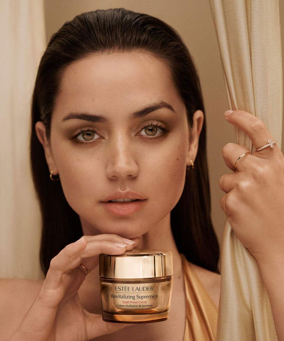 Estée Lauder Crema Hidratante Multi-Acción Revitalizing Supreme+ Youth Power 50 ml Ofertas especiales
