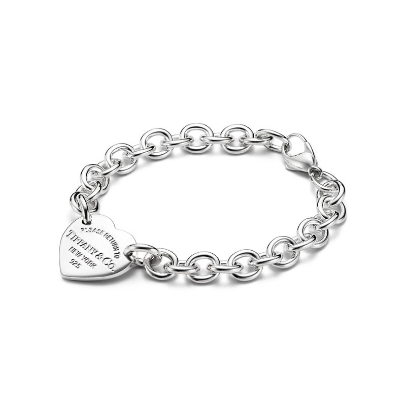 Tiffany & Co. Return to Tiffany™ Pulsera con insignia de corazón en plata Envío gratis