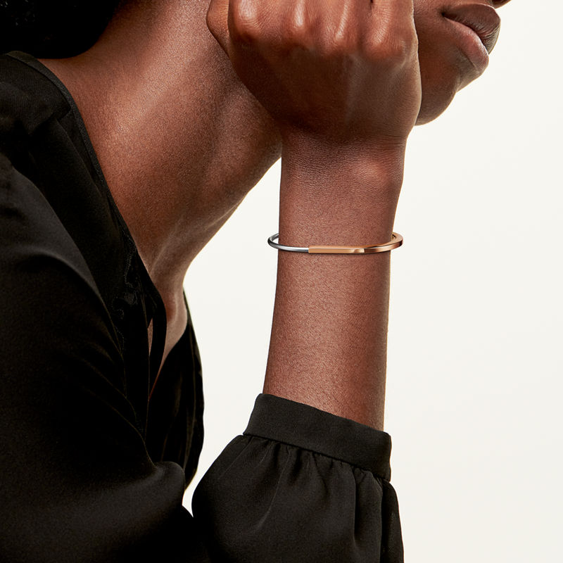 Tiffany & Co. Tiffany Lock Brazalete estrecho de oro rosa y blanco Oferta especial de fábrica