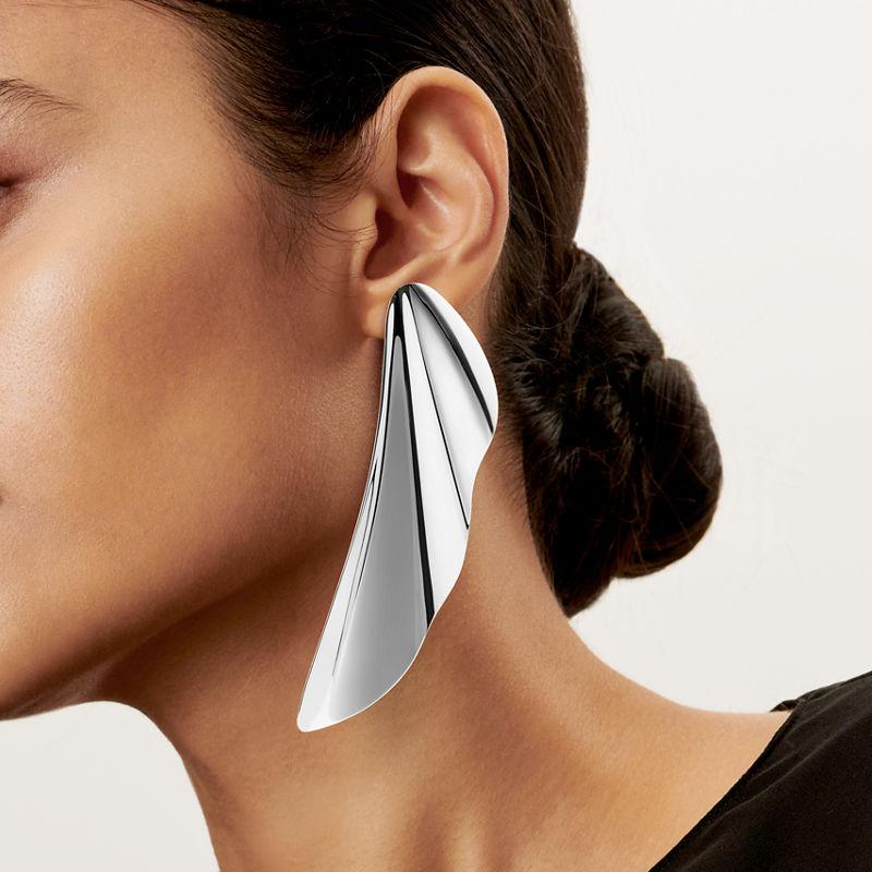 Tiffany & Co. Elsa Peretti® Pendientes High Tide de plata de ley Ventas relámpago