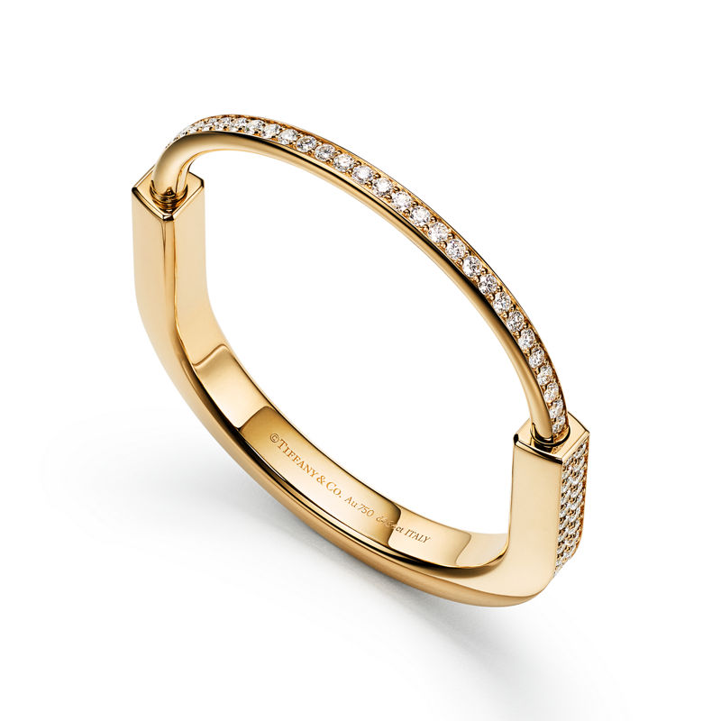 Tiffany & Co. Tiffany Lock Brazalete en oro amarillo con pavé completo de diamantes Última moda