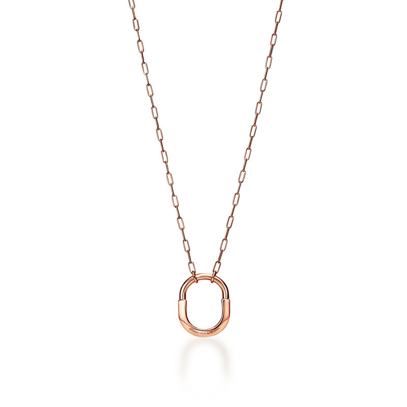 Tiffany & Co. Tiffany Lock Colgante en oro rosa tamaño mediano Rebajas de fin de temporada