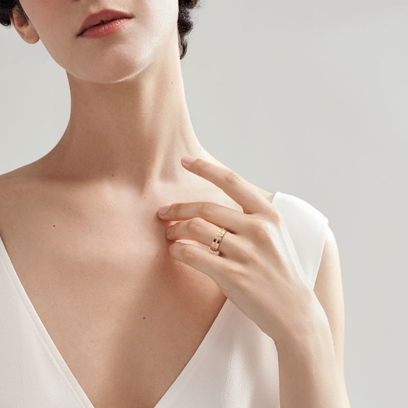 Tiffany & Co. Tiffany T Anillo de diamantes ancho de oro rosa Tienda