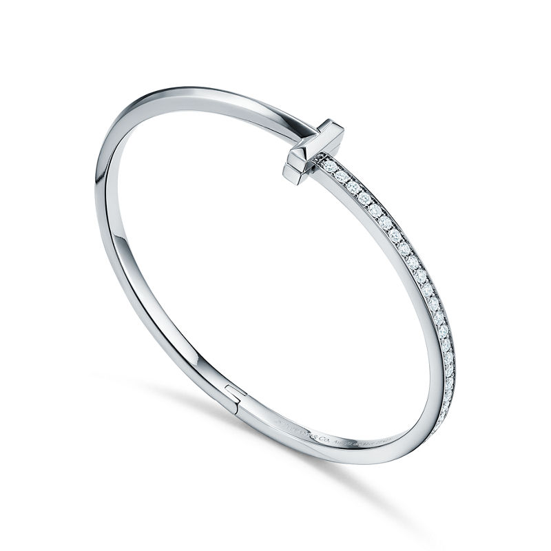 Tiffany & Co. Tiffany T T1 Brazalete articulado estrecho de diamantes de oro blanco Liquidación